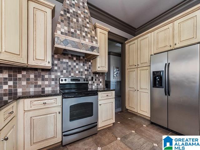 535 STRIDER WAY