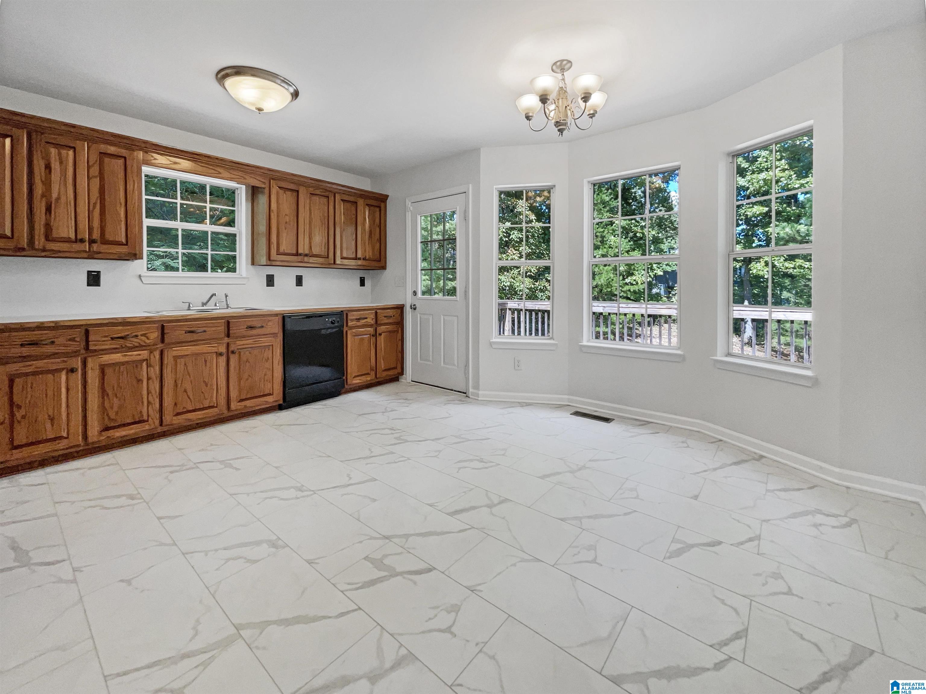 544 BAILY DRIVE