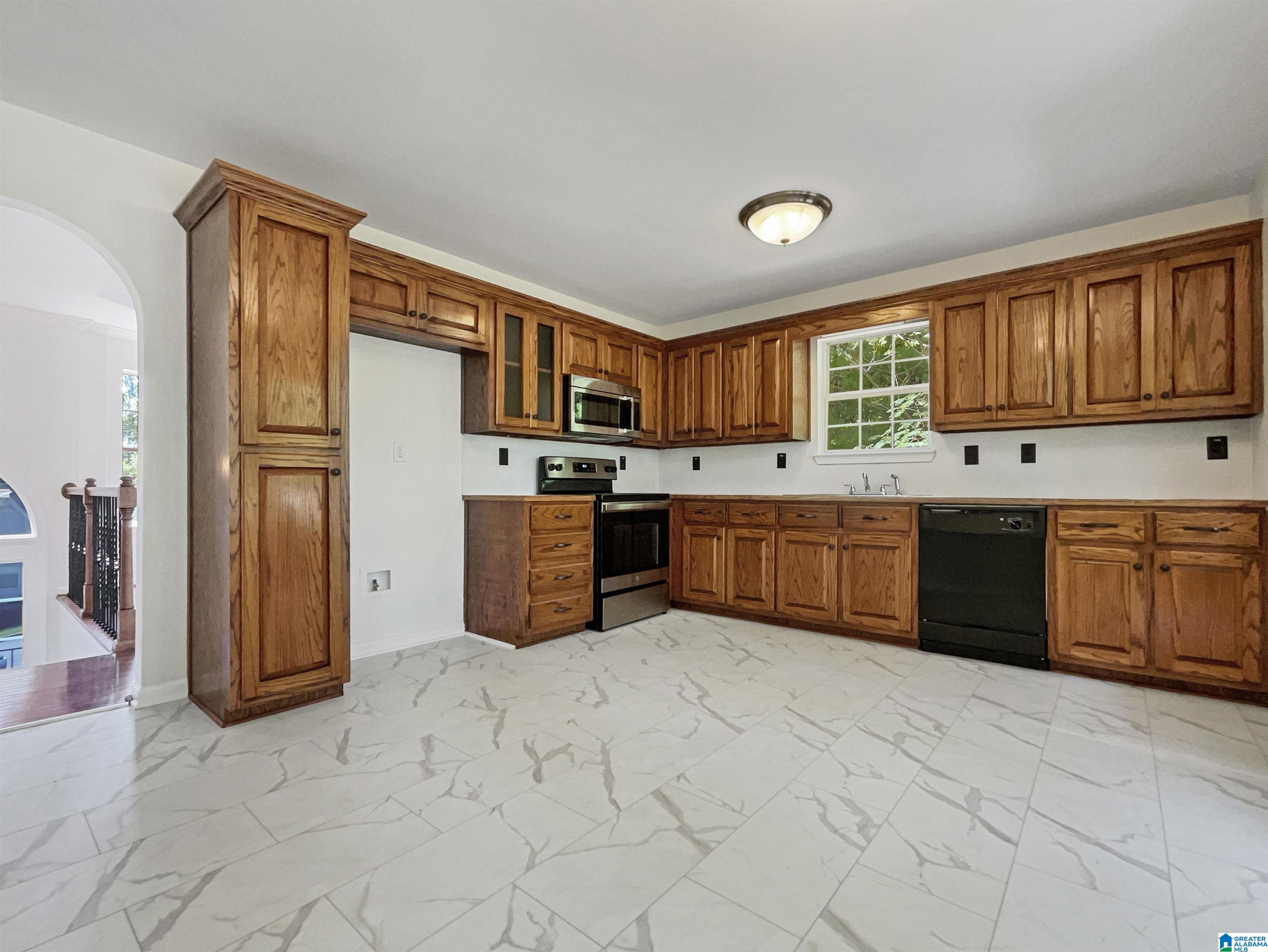 544 BAILY DRIVE