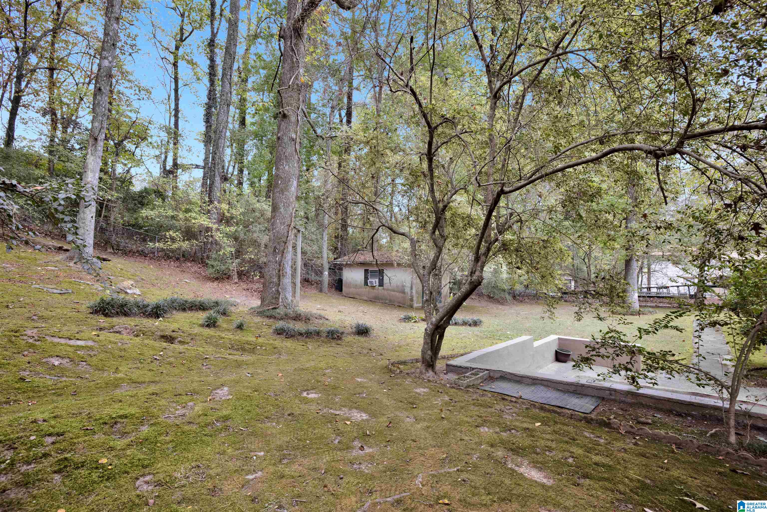 544 ARGONNE DRIVE NE
