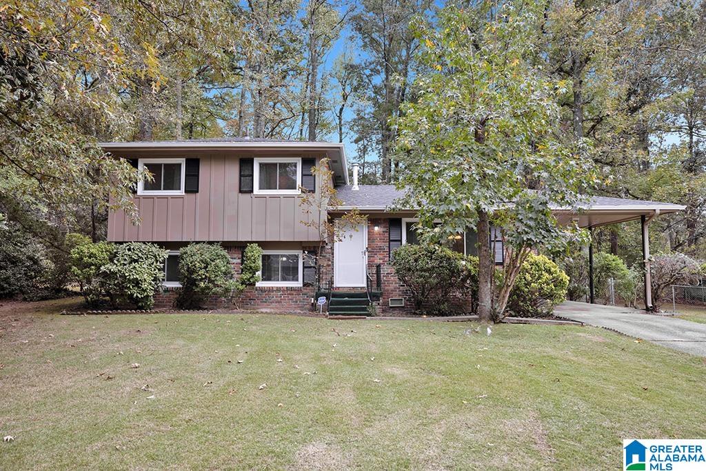 544 ARGONNE DRIVE NE