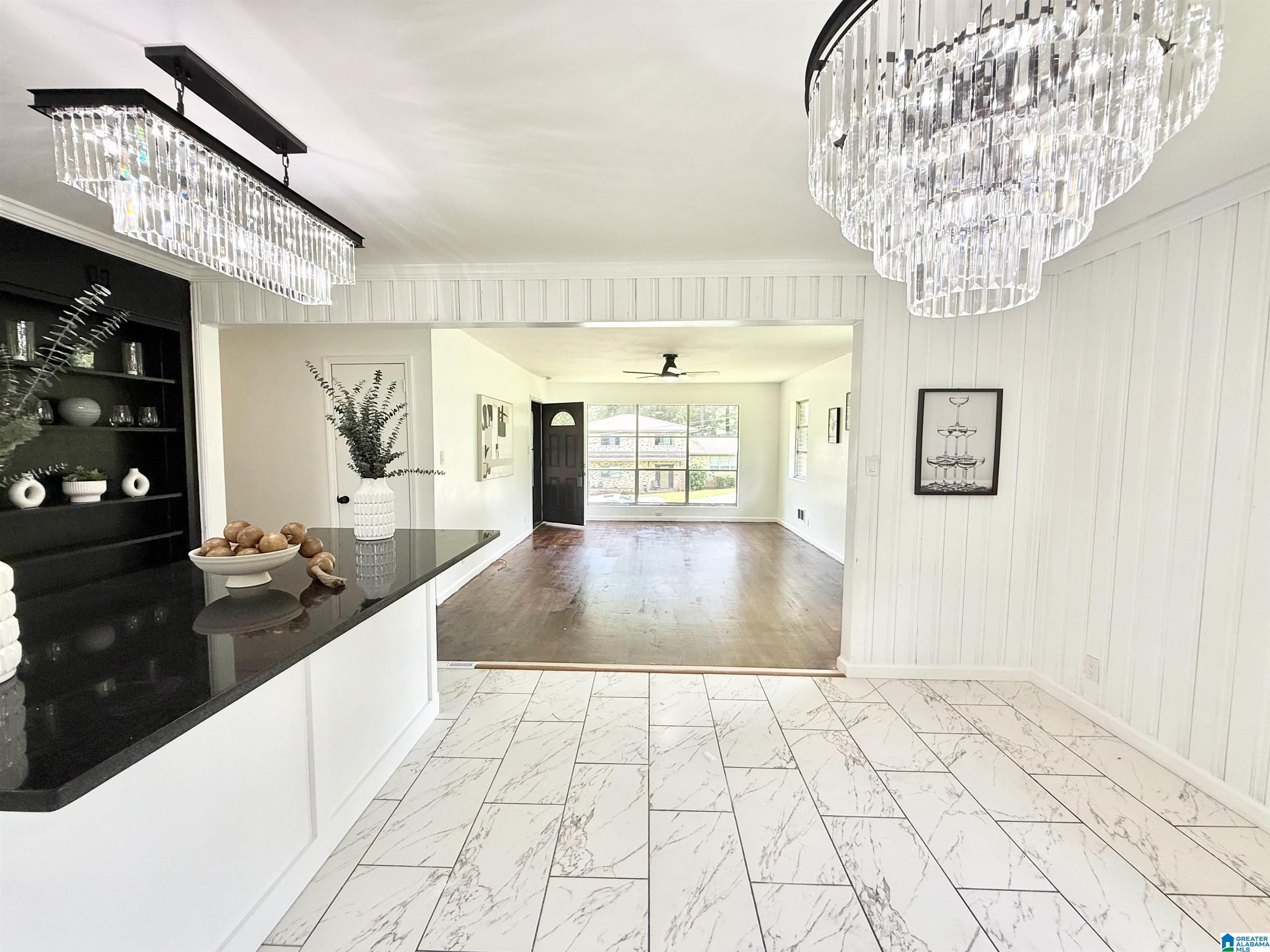 1015 FOREST CIRCLE
