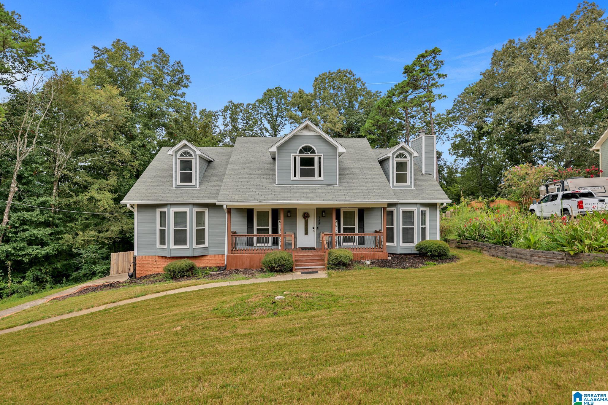 749 GABLE DRIVE