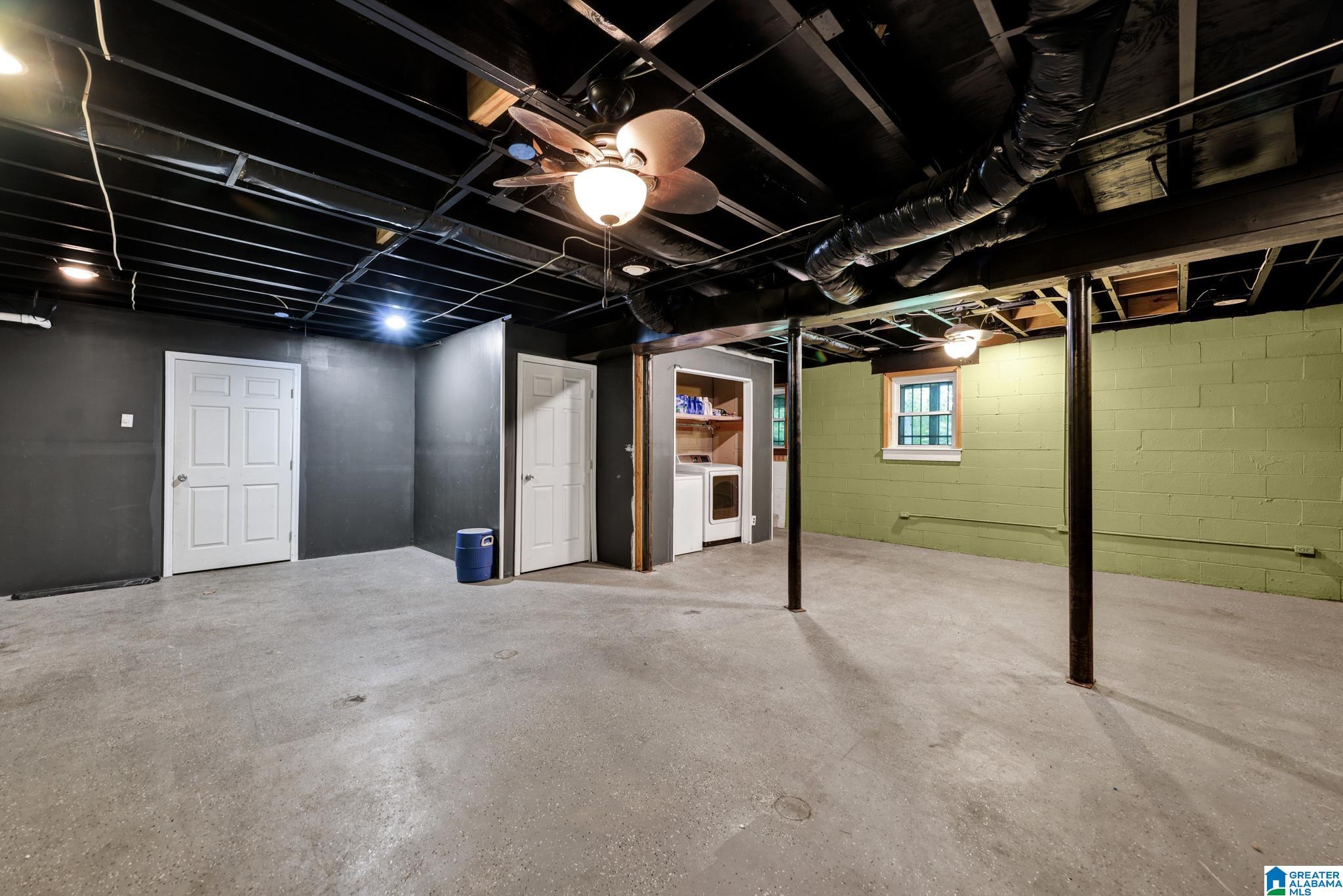749 GABLE DRIVE