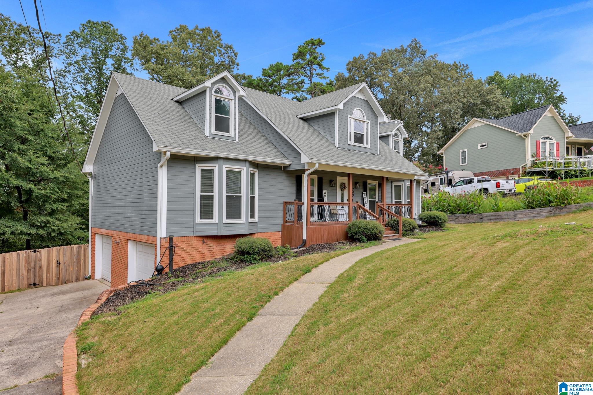 749 GABLE DRIVE