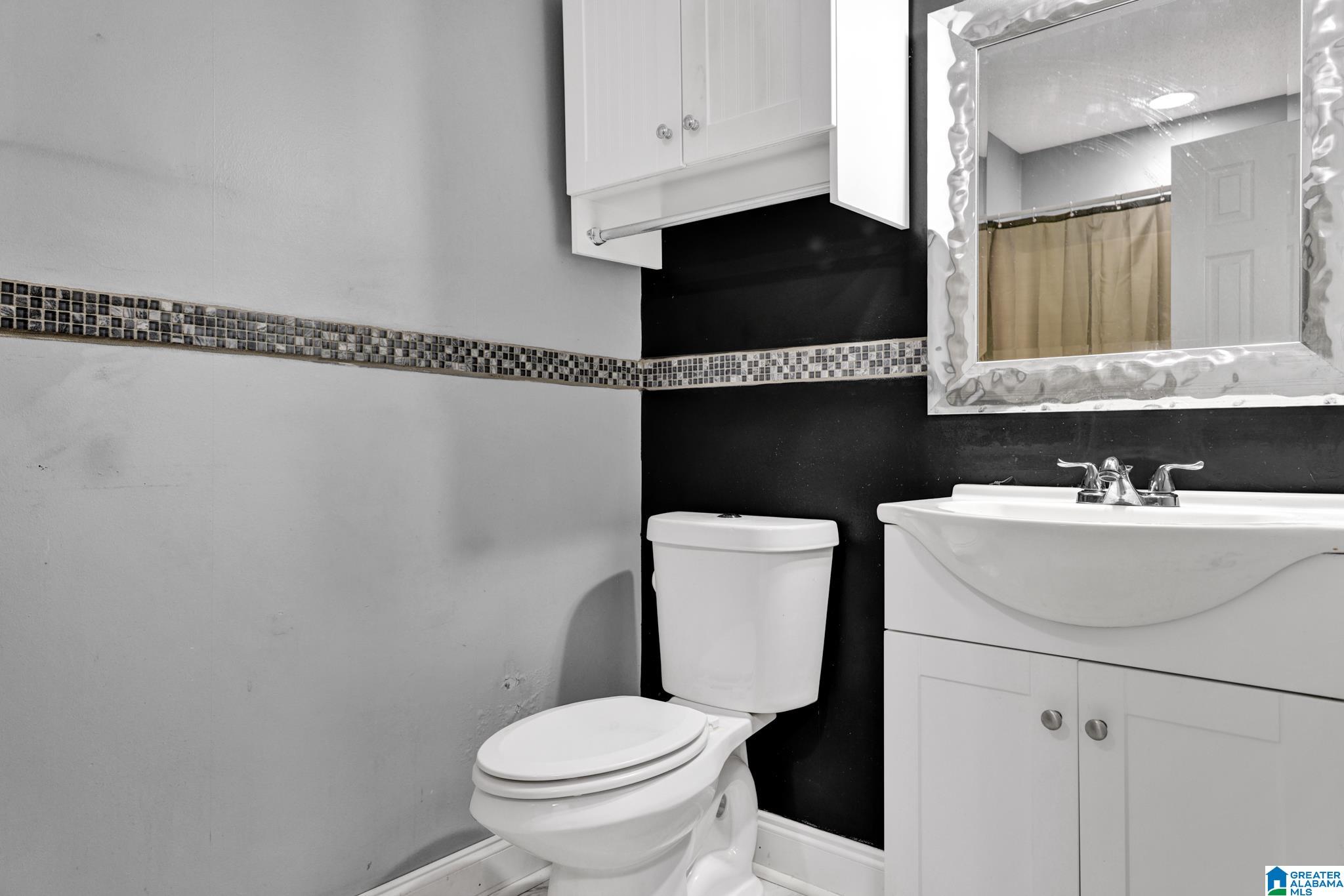 749 GABLE DRIVE