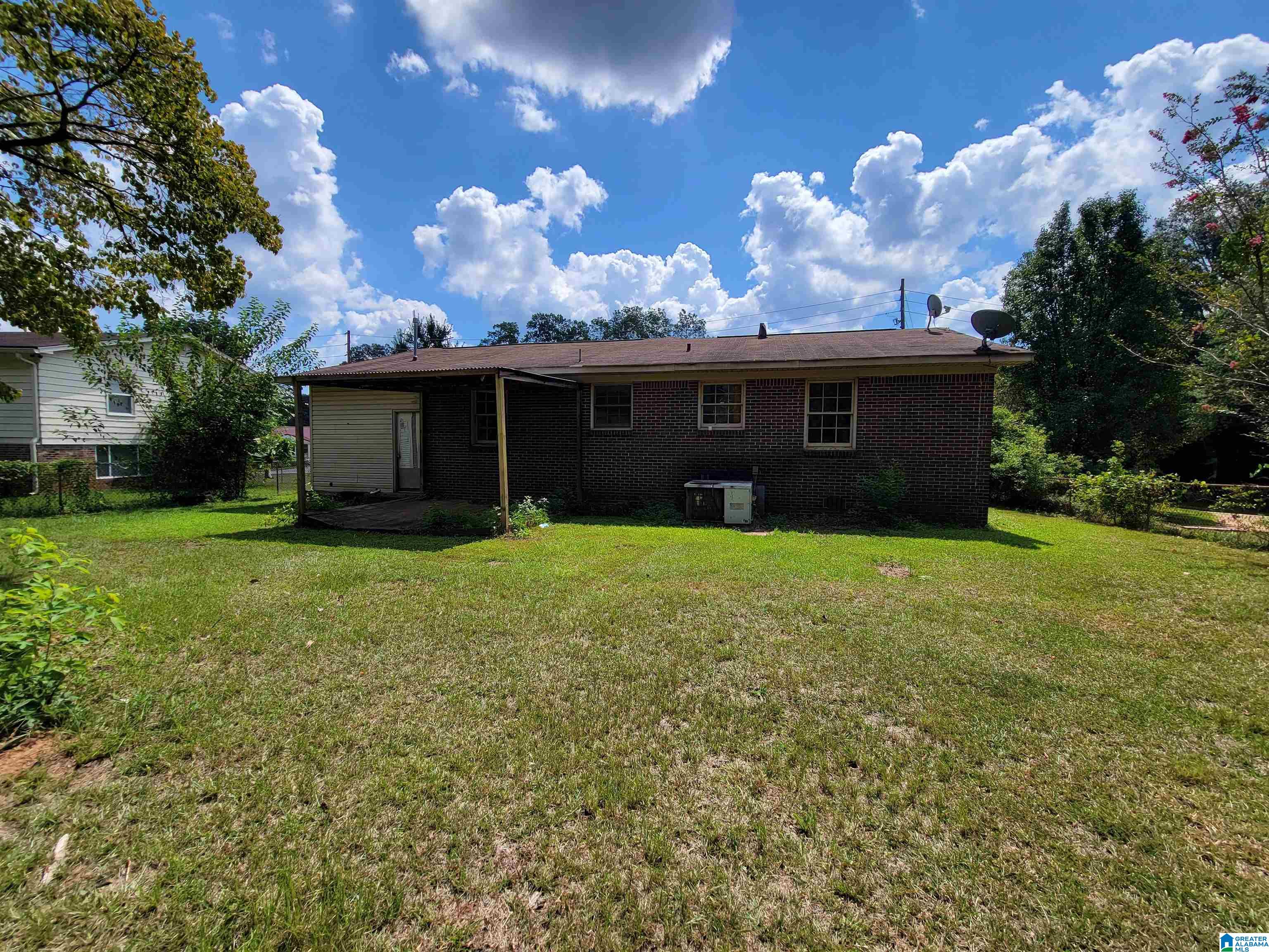 3366 CRESCENT DRIVE