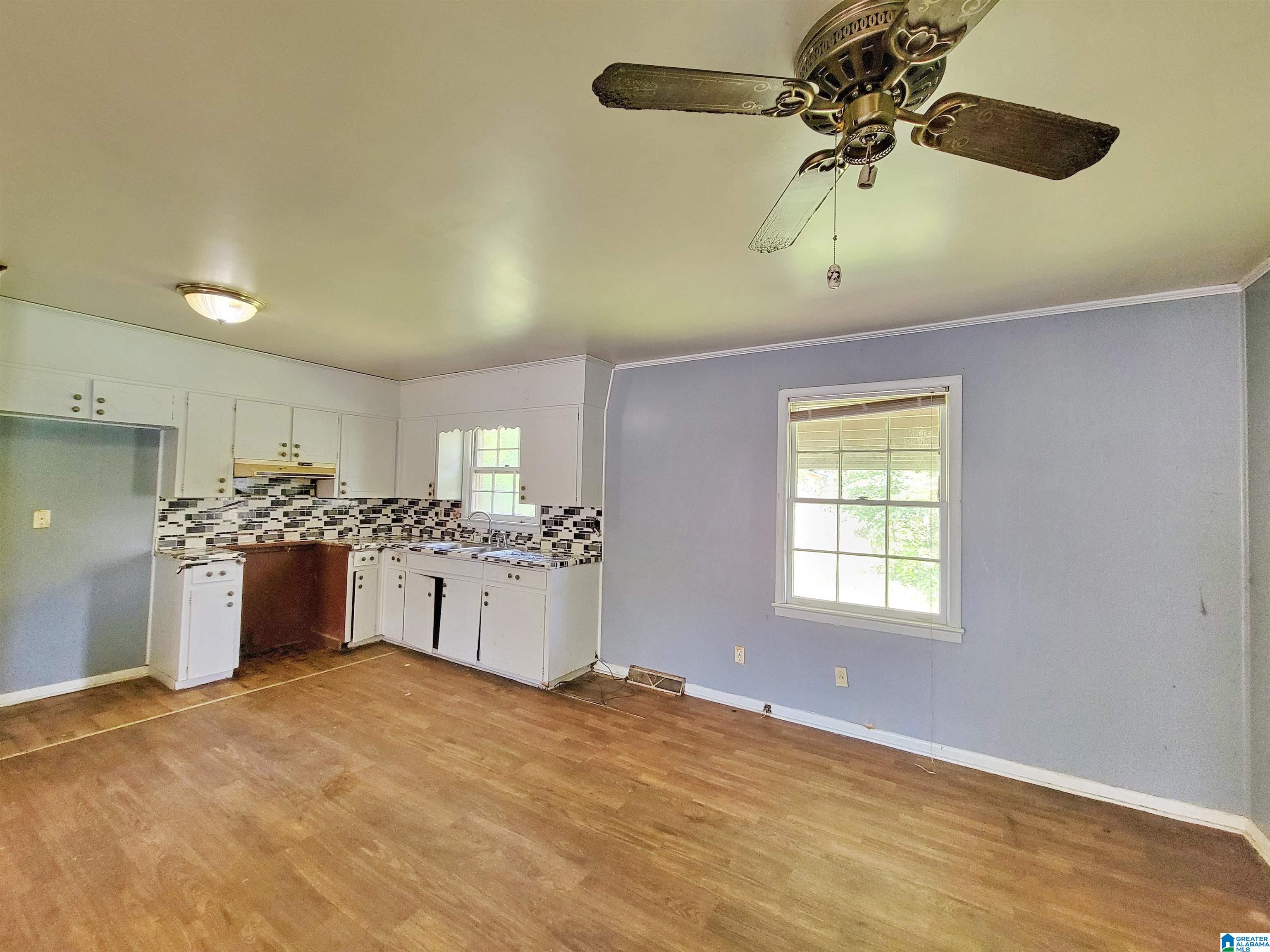 3366 CRESCENT DRIVE