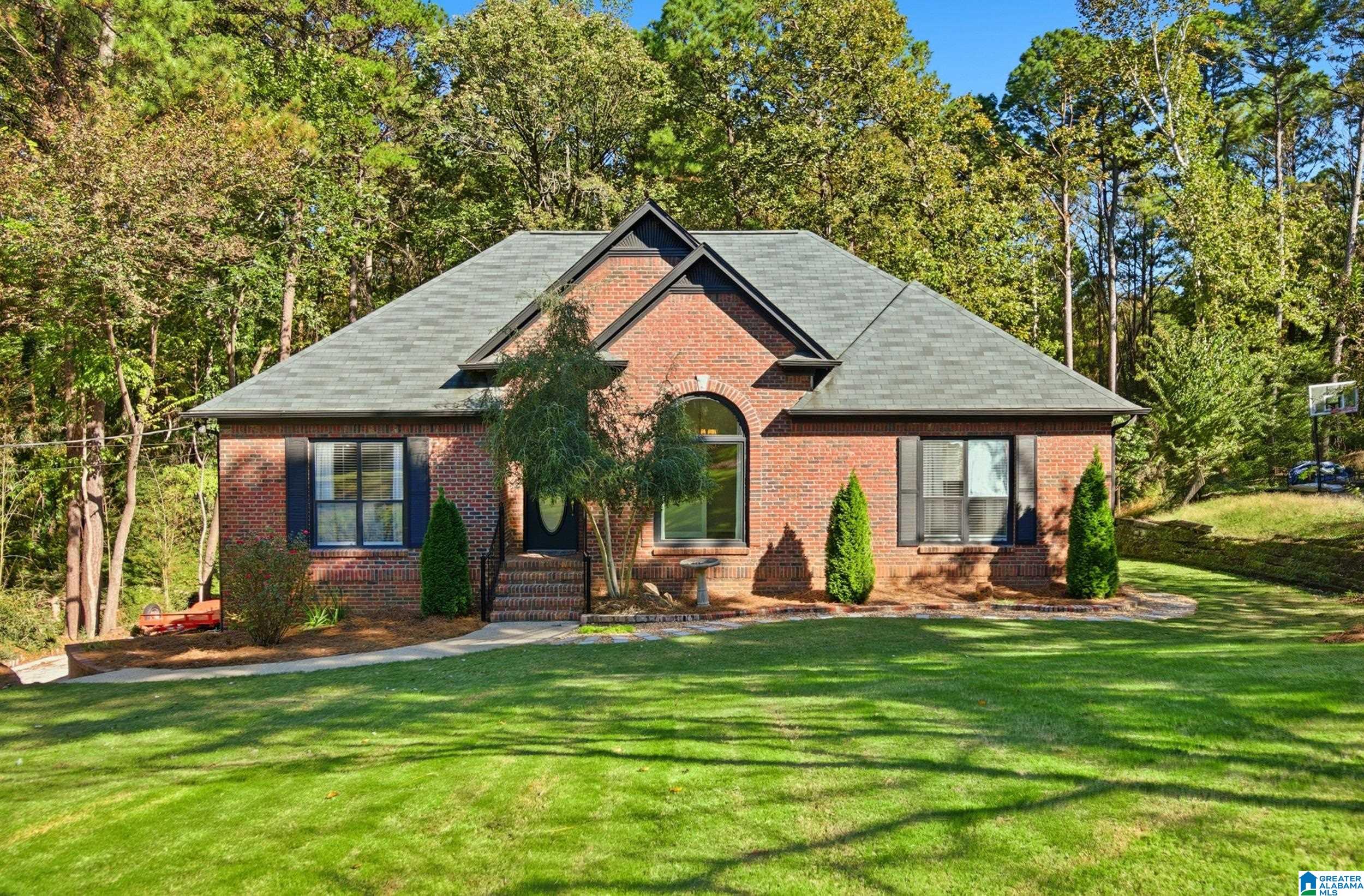 6861 OAK LEAF LANE
