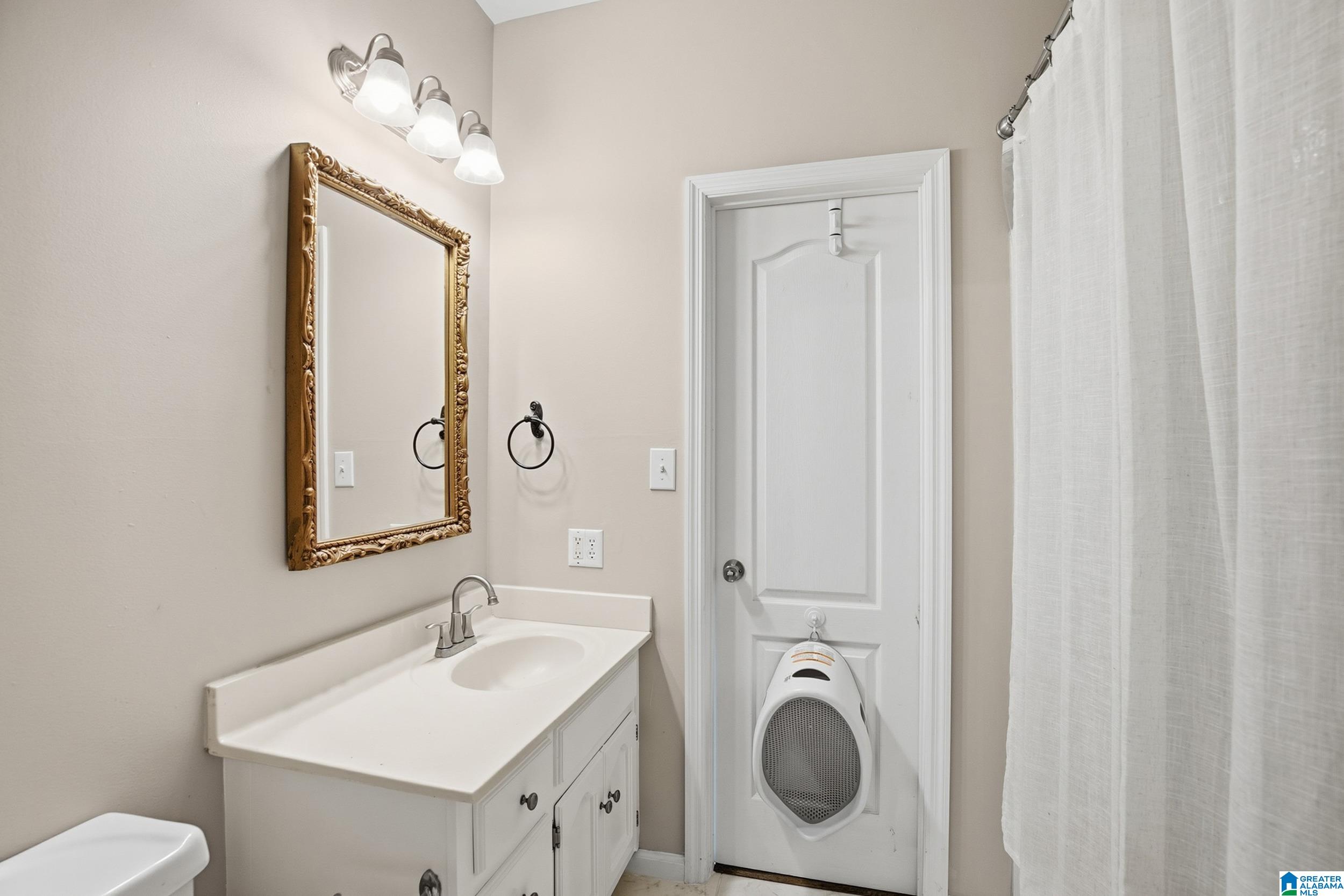 6861 OAK LEAF LANE