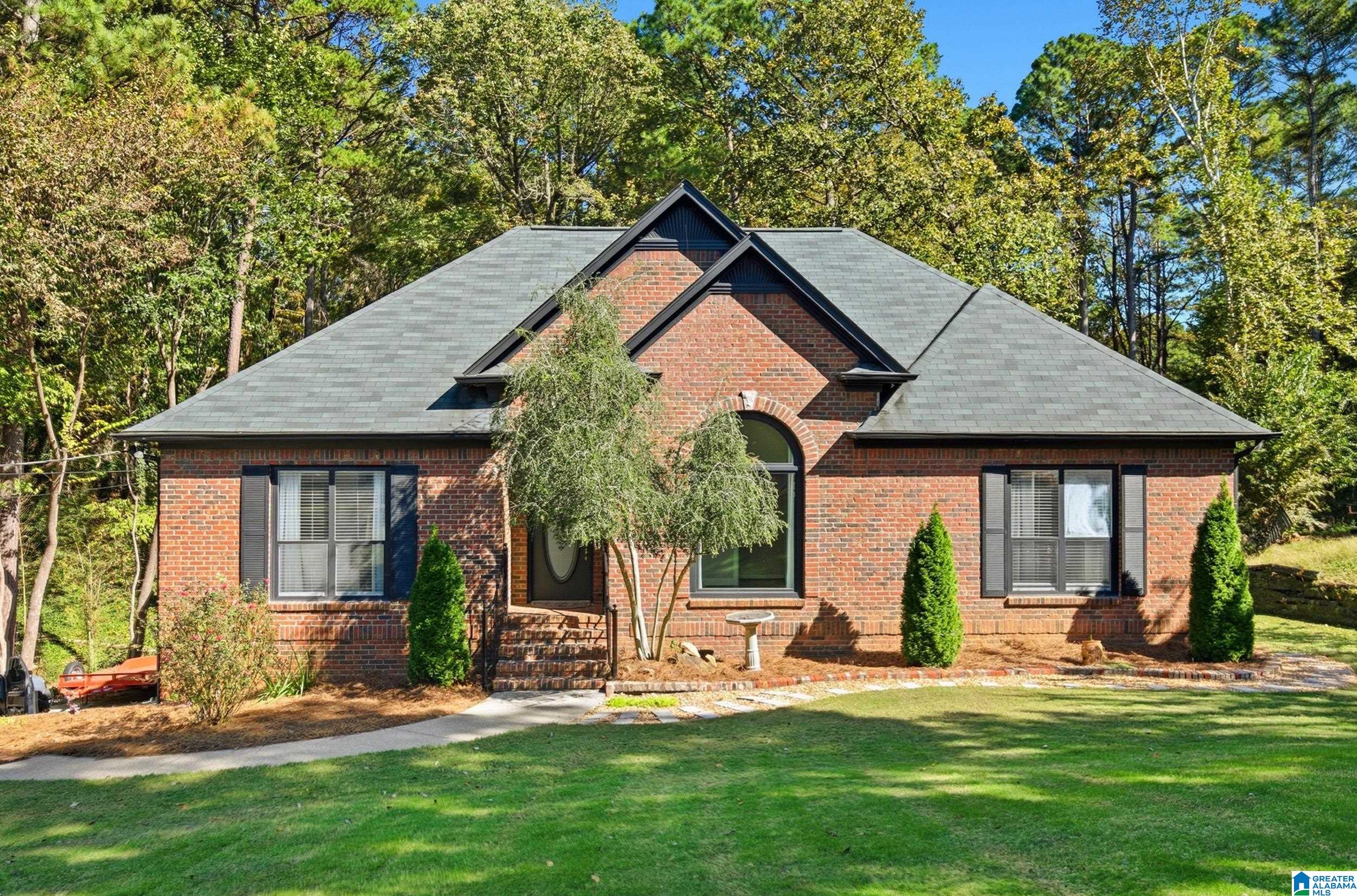 6861 OAK LEAF LANE