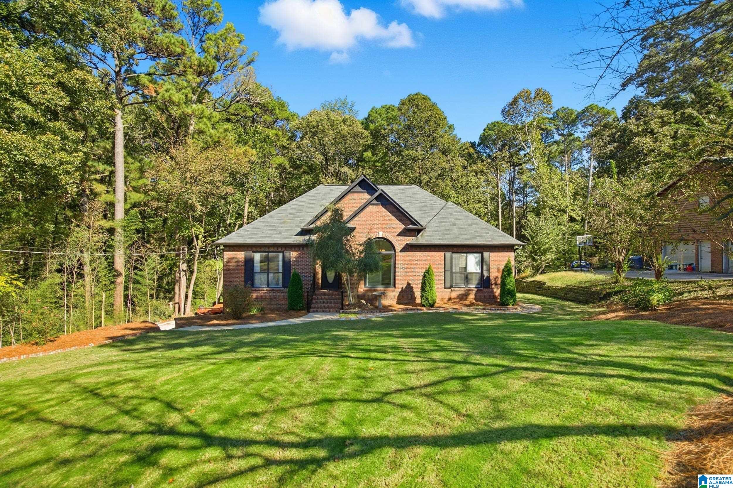 6861 OAK LEAF LANE