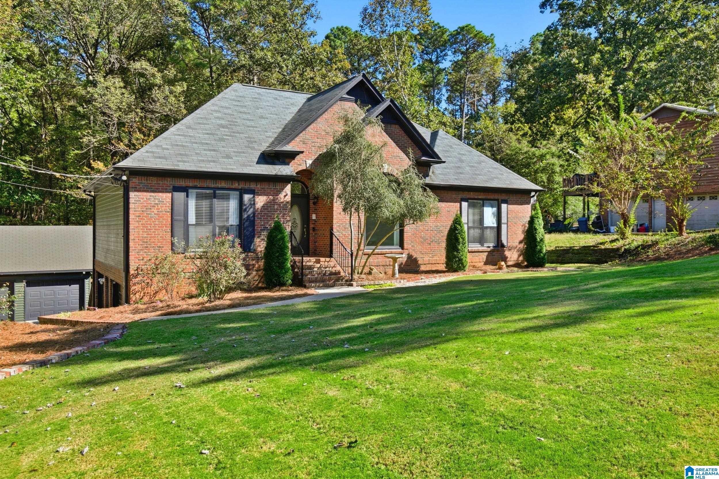 6861 OAK LEAF LANE