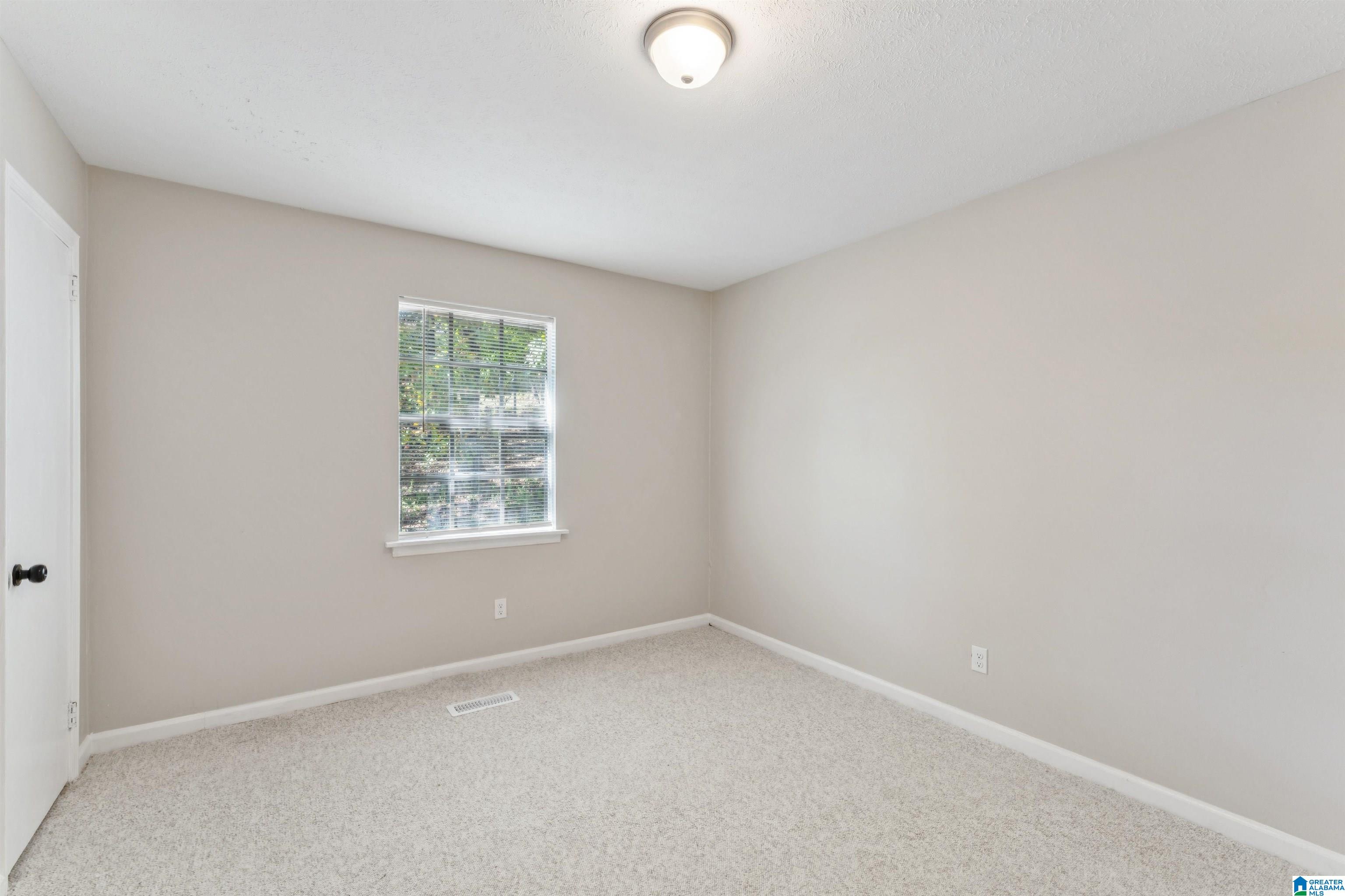 4018 SAINT JOHN WAY NW