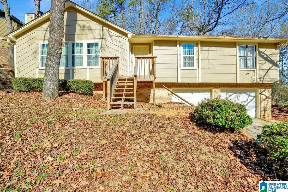 816 SEVEN SPRINGS DRIVE