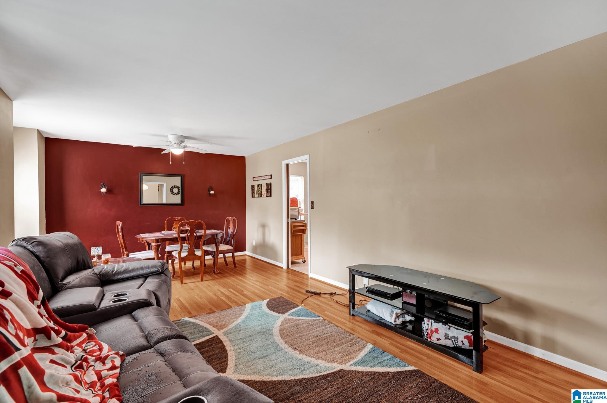 844 SHERWOOD FOREST DRIVE