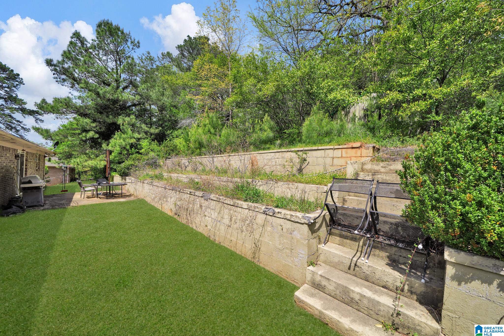 844 SHERWOOD FOREST DRIVE