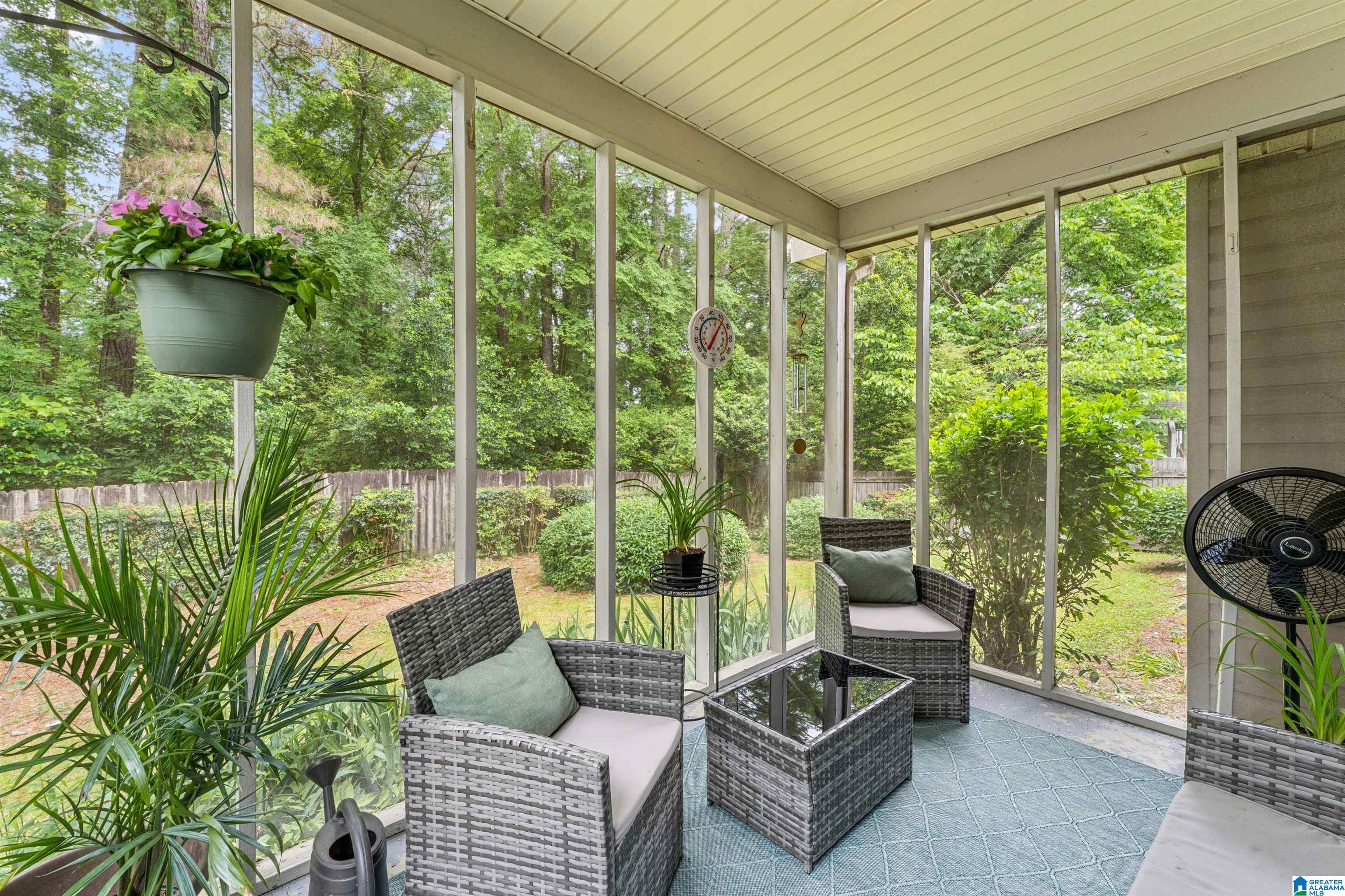 1113 HALE CIRCLE