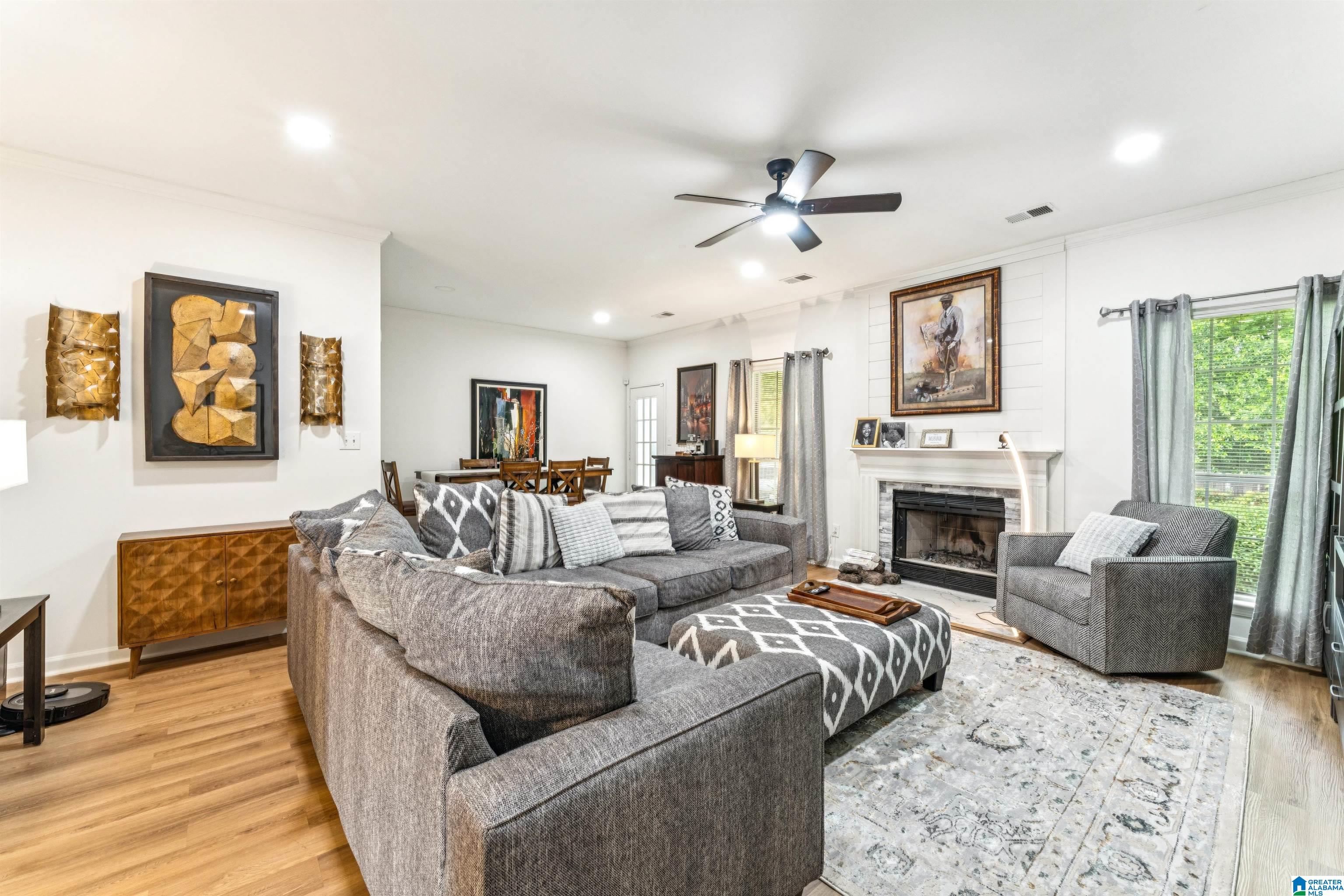 1113 HALE CIRCLE