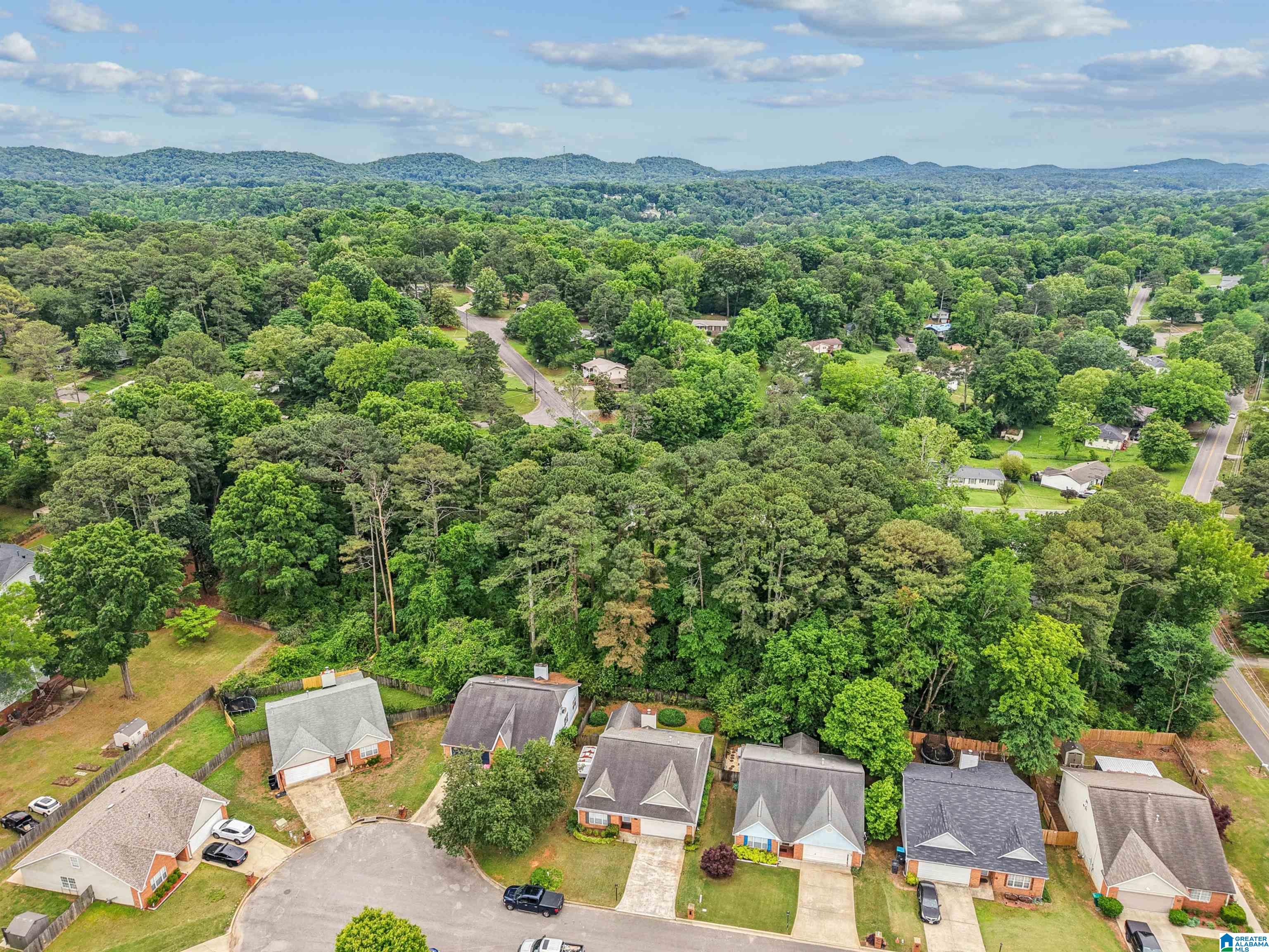 1113 HALE CIRCLE