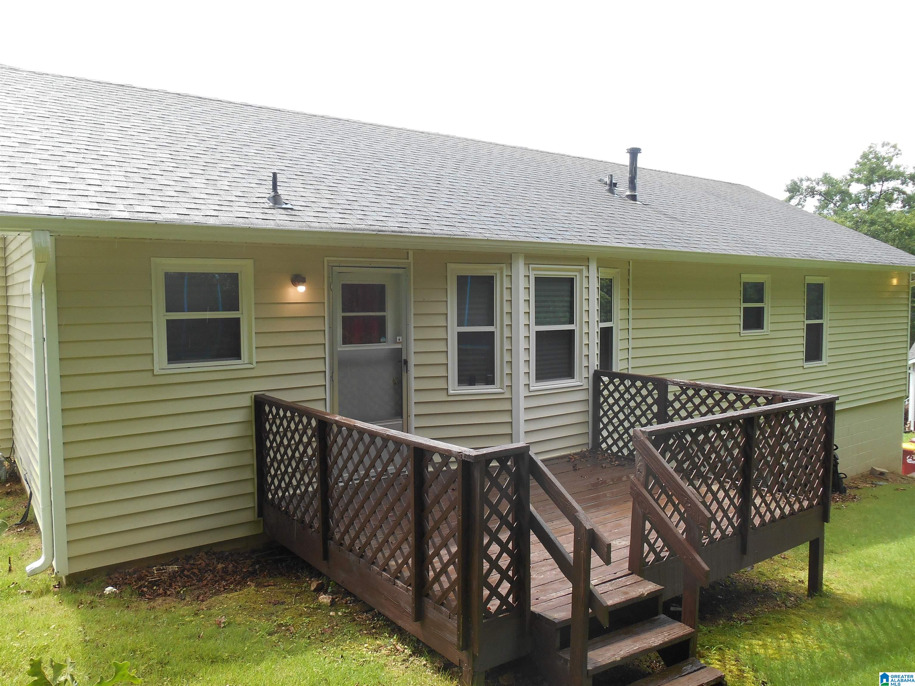 5277 BRIARWOOD CIRCLE