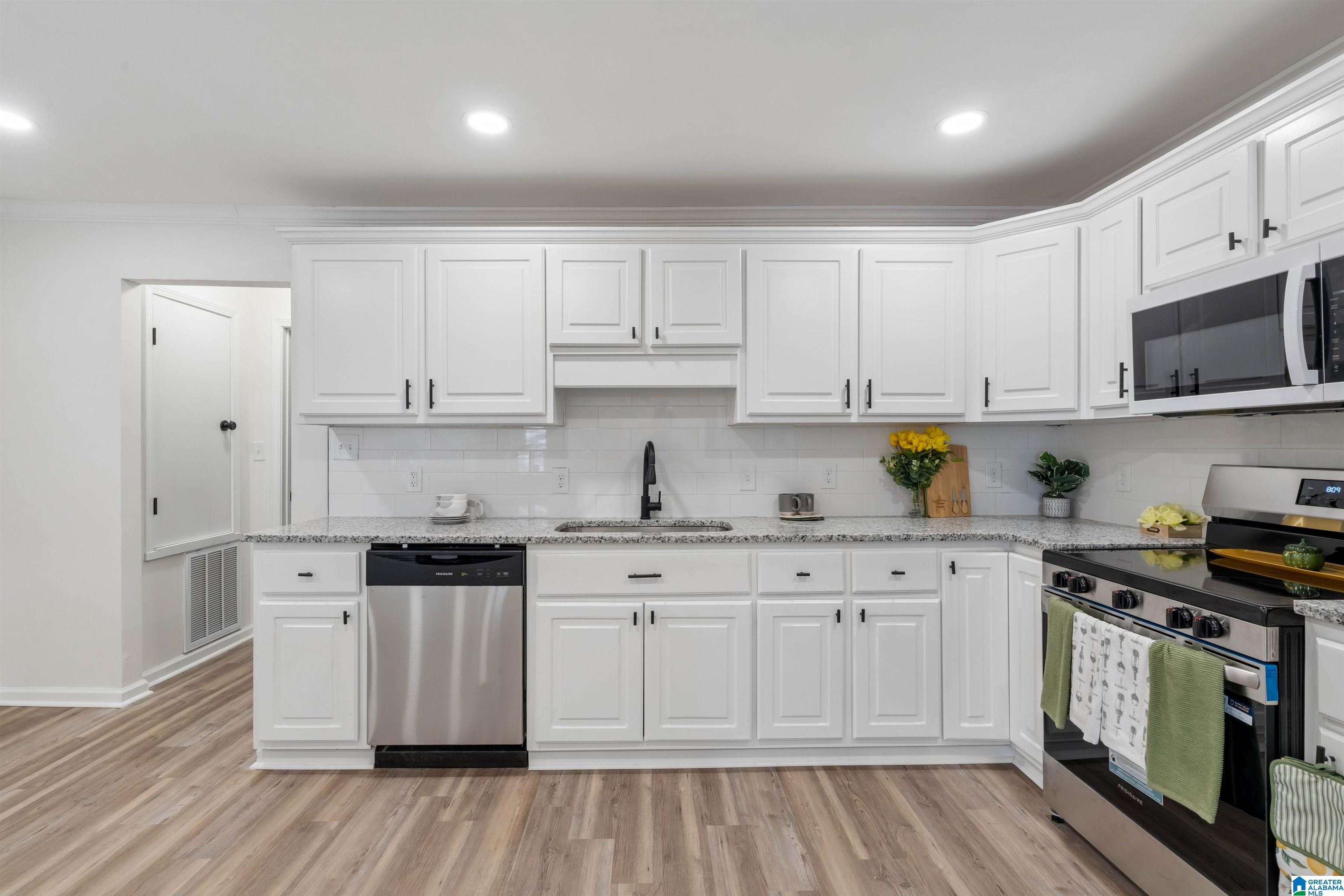 1608 PARK TERRACE