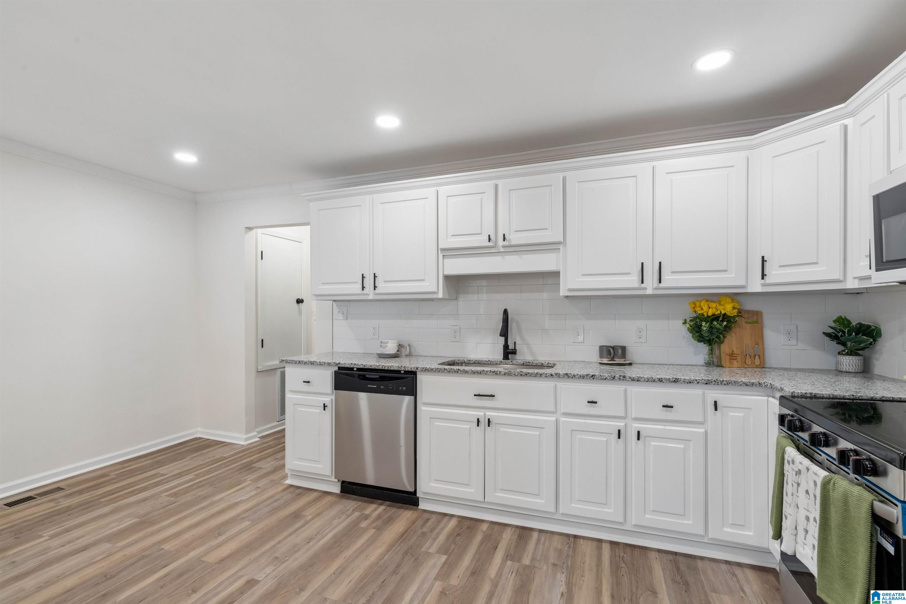 1608 PARK TERRACE