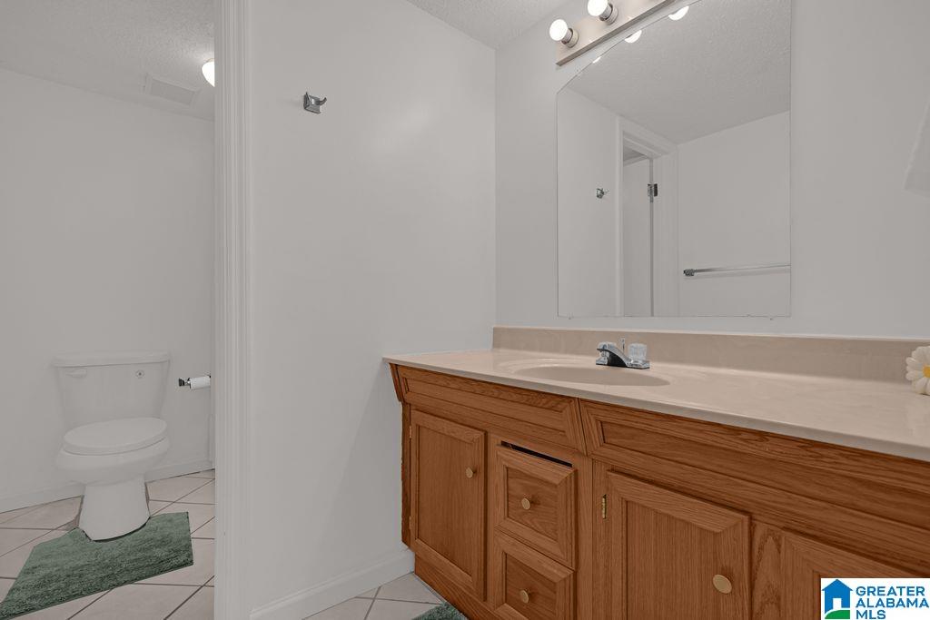 708 WOODLAND VILLAGE Unit: 708