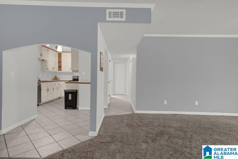 708 WOODLAND VILLAGE Unit: 708