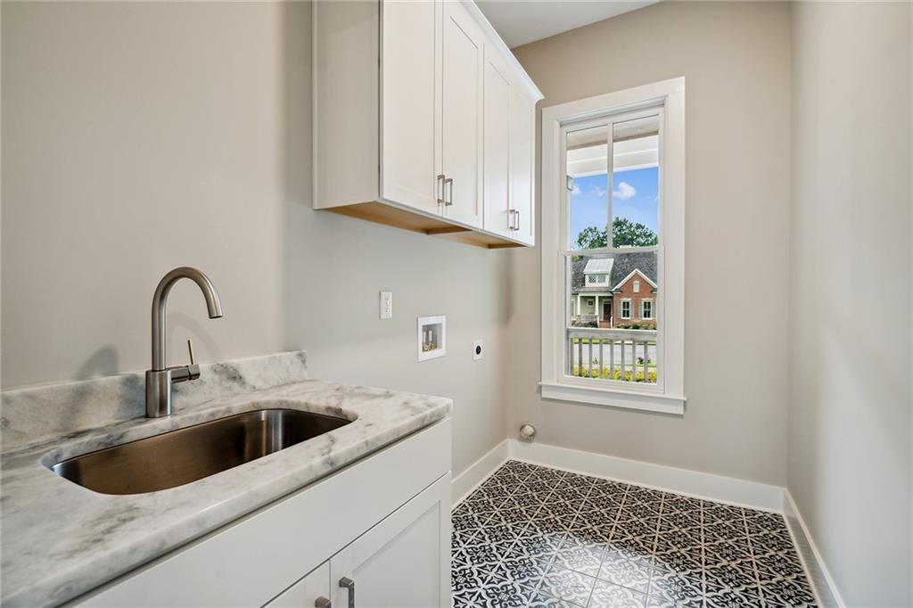 41 Knollwood Court