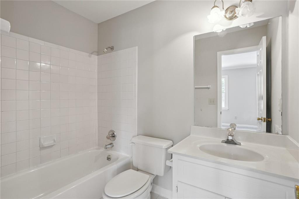 3116 Corner Oak Drive