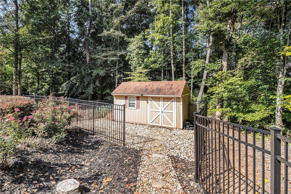 3814 Ballard Drive