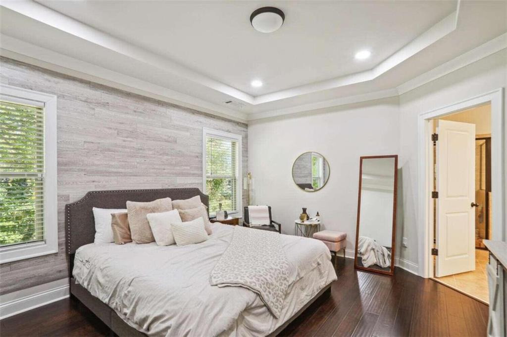1122 Hibiscus Way