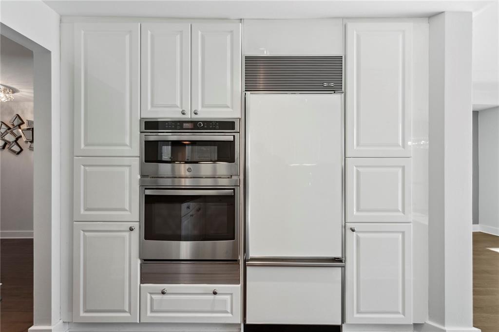700 Park Regency Place NE Unit 1804