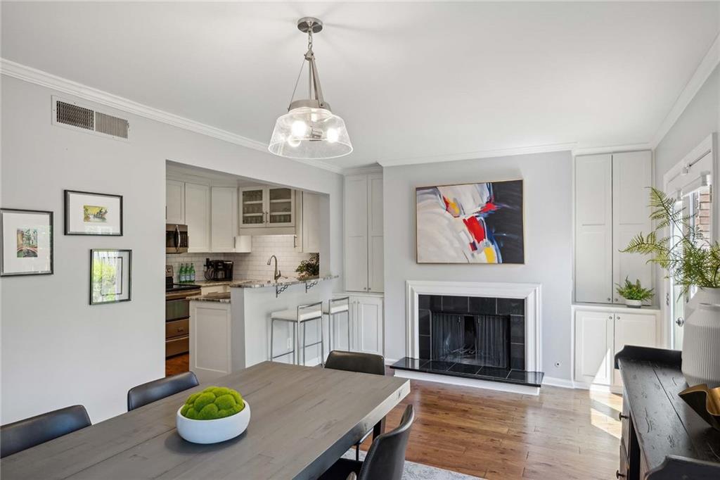 70 Old Ivy Road NE Unit 23