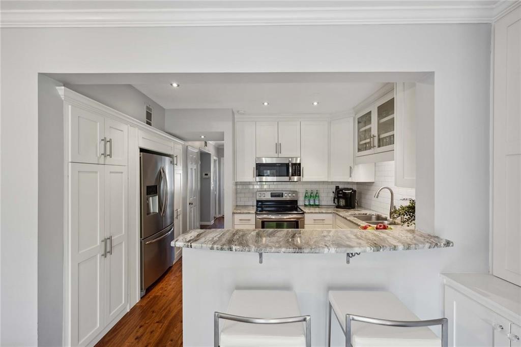 70 Old Ivy Road NE Unit 23