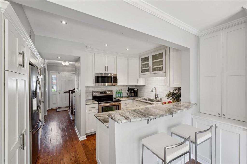 70 Old Ivy Road NE Unit 23