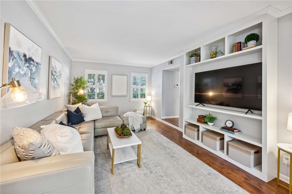 70 Old Ivy Road NE Unit 23