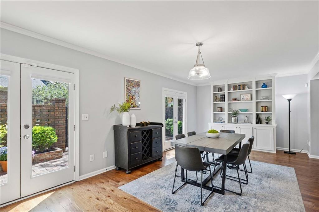 70 Old Ivy Road NE Unit 23