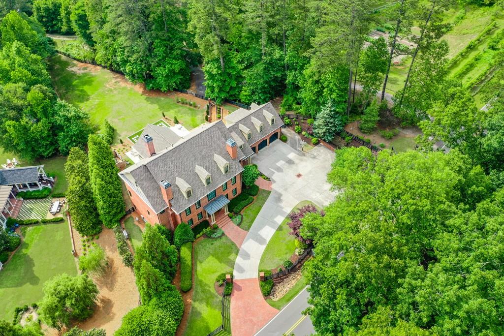 641 Old Mountain Road NW