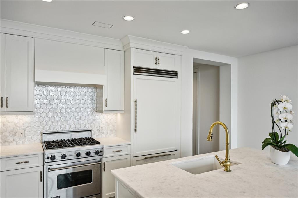 3630 Peachtree Road NE Unit 3106