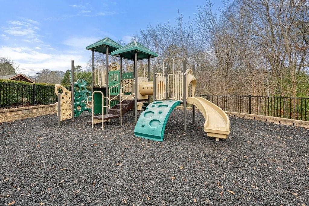 319 Spotted Ridge Circle