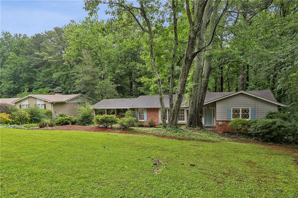 1215 Vista Leaf Drive