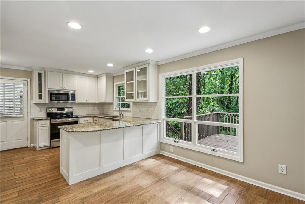 1215 Vista Leaf Drive