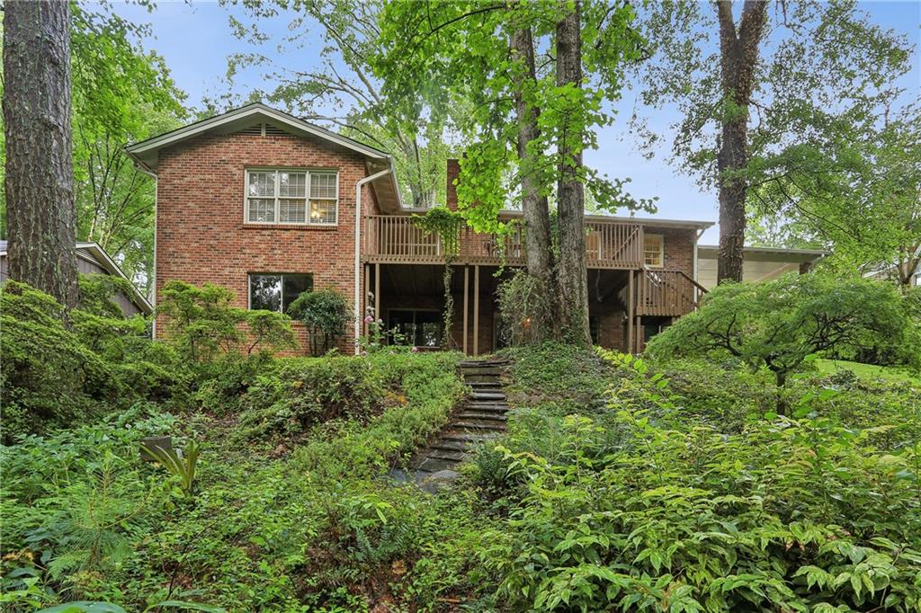 1215 Vista Leaf Drive