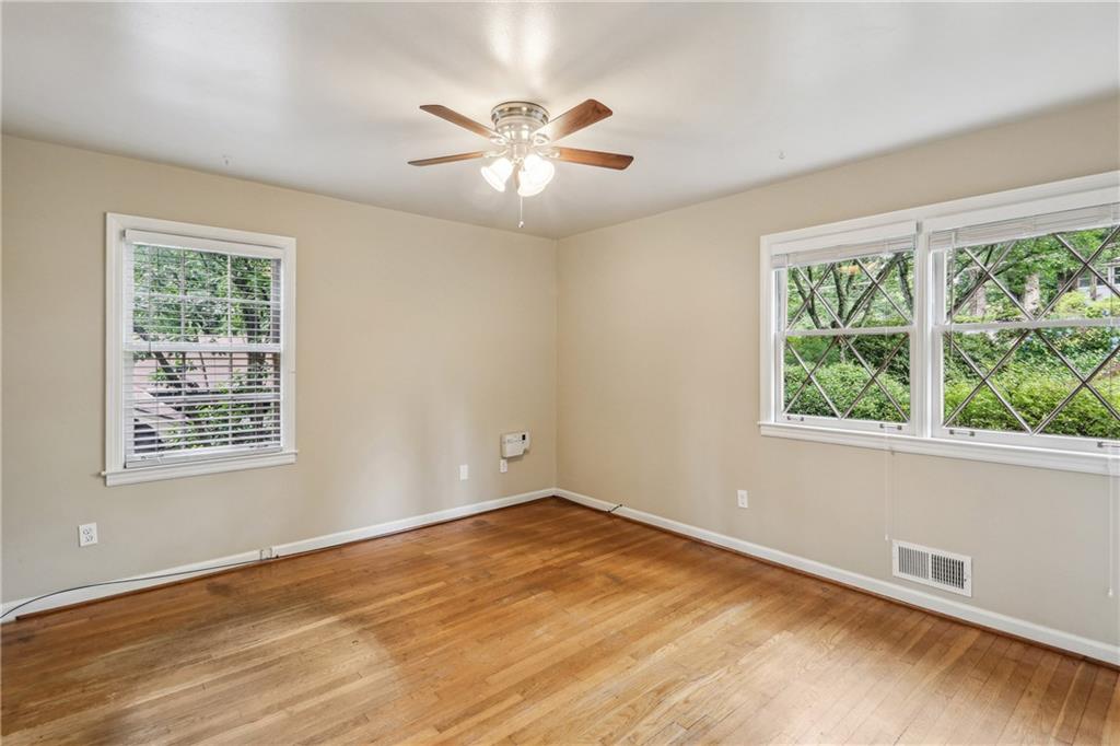 1215 Vista Leaf Drive