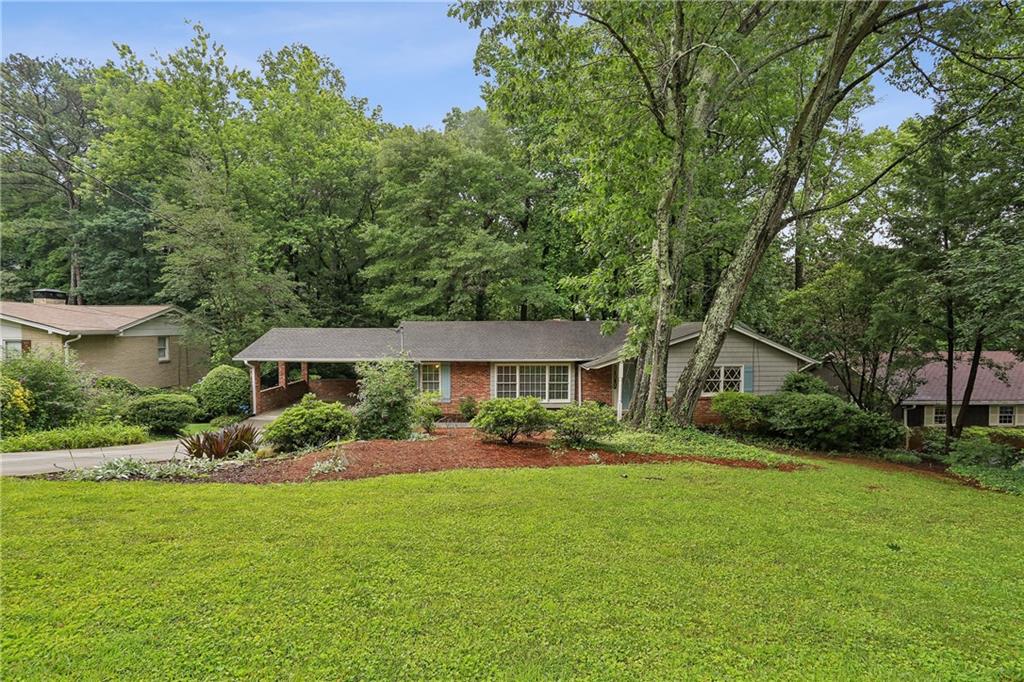 1215 Vista Leaf Drive