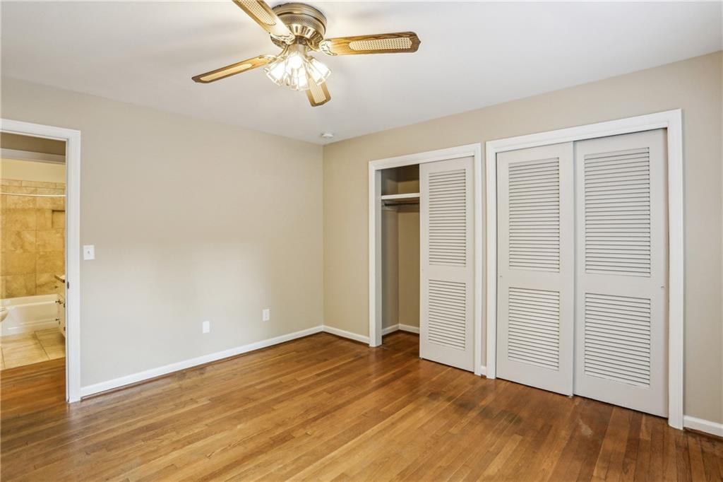 1215 Vista Leaf Drive