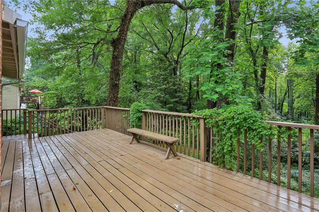 1215 Vista Leaf Drive