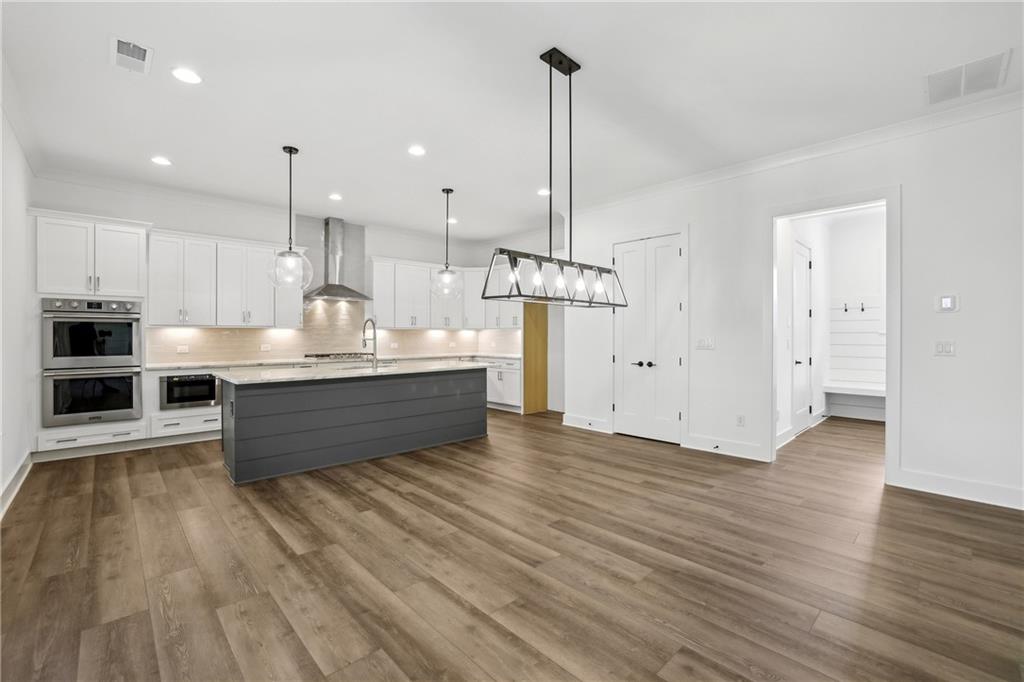 56 Knollwood Court